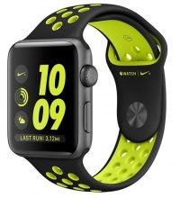 Умные часы Apple Watch Nike+ 42 мм, корпус из алюминия цвета «серый космос», спортивный ремешок Nike цвета «чёрный/салатовый»